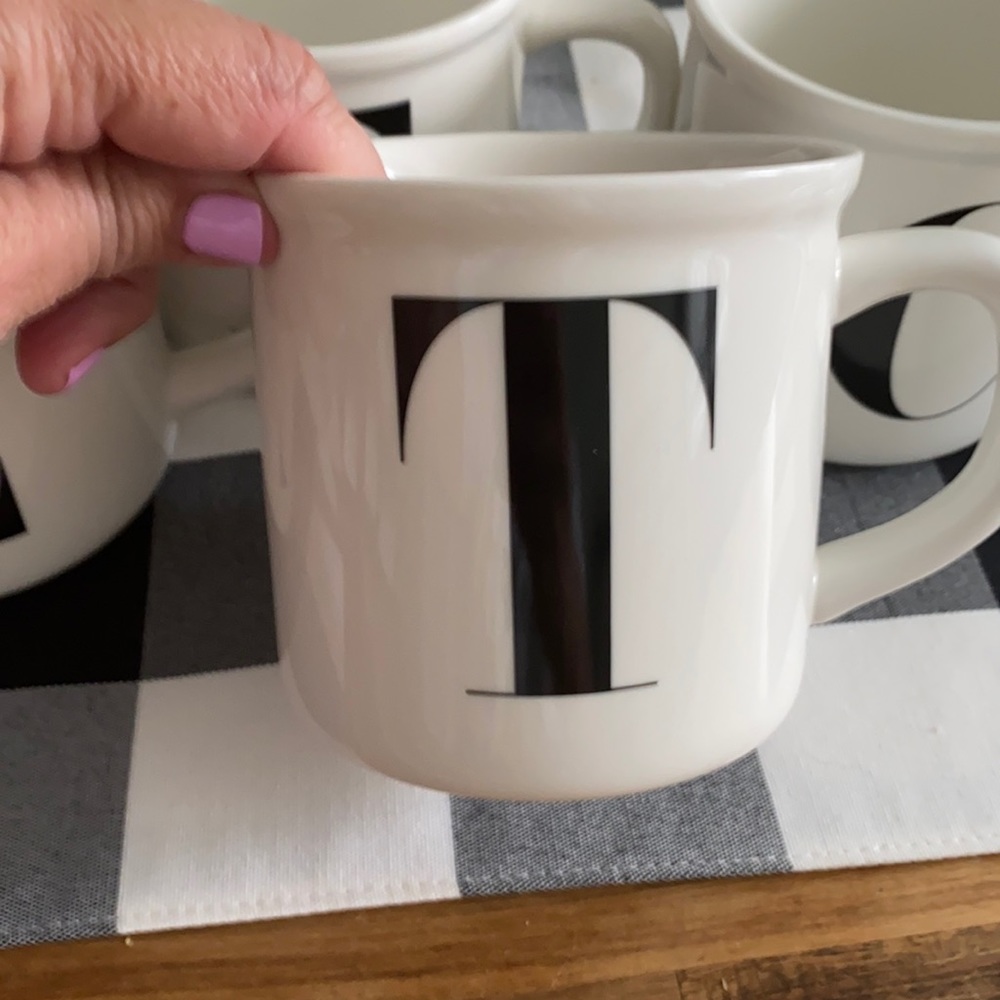 Pottery Barn NWT Alphabet Mug Letter “T”